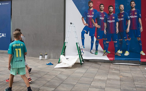Barcelona xé sạch hình ảnh liên quan tới Neymar - 5 Barcelona xé sạch hình ảnh liên quan tới Neymar - 5
