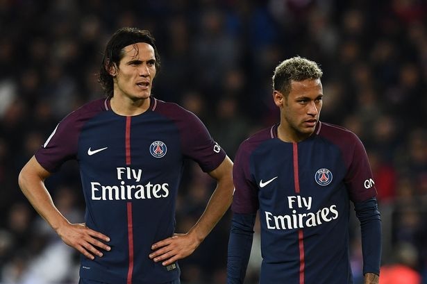 PSG lâm vào bất ổn: Tác dụng ngược của đồng tiền - 1 Mâu thuẫn của những ngôi sao lớn như Neymar, Cavani khiến nội bộ PSG rối ren