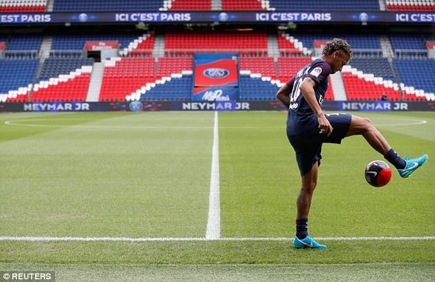 Neymar: “Tôi tới PSG không phải vì tiền” - 5 Neymar: “Tôi tới PSG không phải vì tiền” - 5