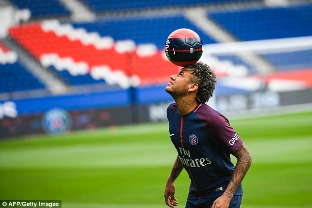 Neymar: “Tôi tới PSG không phải vì tiền” - 7 Neymar: “Tôi tới PSG không phải vì tiền” - 7