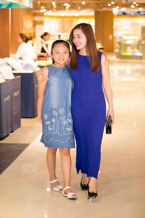 Nguyễn Ngọc Anh: “Bây giờ con gái đã đồng ý cho tôi yêu và lấy chồng” - 3 Ngọc Anh và con gái.