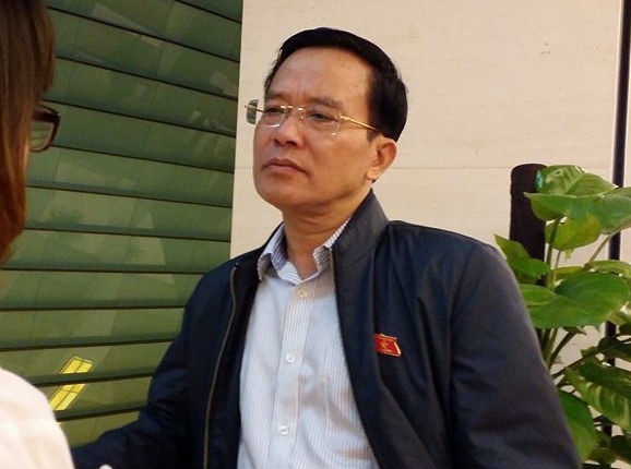Bỏ sổ hộ khẩu phải bỏ được chuyện người thường trú hay KT3, KT4 - 1 Phó Chủ nhiệm UB Tư pháp của Quốc hội Nguyễn Văn Pha: Vấn đề thường trú, tạm trú, tạm vắng vẫn phải quản lý nhưng những việc khác như xin việc, xin học, đăng ký xe… thì rõ ràng phải thay đổi.