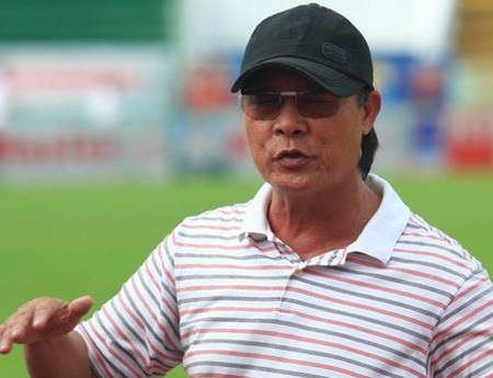 “Cầu thủ nhập tịch không thể giúp bóng đá Việt Nam phát triển lâu dài” - 1 Cựu HLV Nguyễn Thành Vinh phản đối việc đưa cầu thủ nhập tịch vào đội tuyển