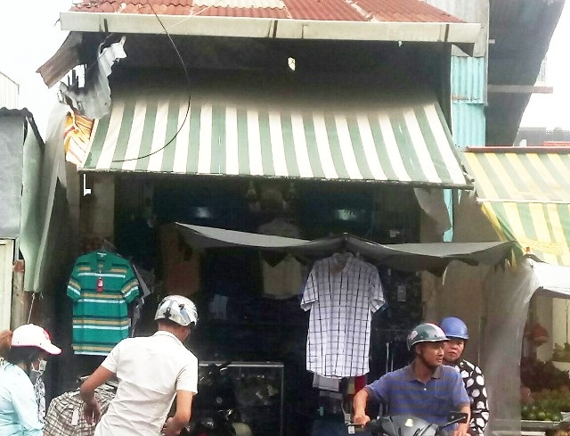 Sóc Trăng: Bỗng dưng bị đổi hướng nhà, dân phản ứng quyết liệt! - 1 Sóc Trăng: Bỗng dưng bị đổi hướng nhà, dân phản ứng quyết liệt! - 1