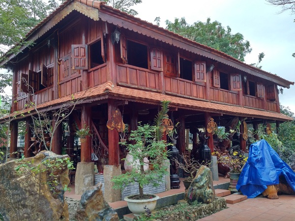 Choáng ngợp những biệt thự triệu đô xa xỉ của đại gia Việt - 9 Căn nhà được ông Sỹ coi như báu vật dù nhiều người trả giá cao nhưng vị đại gia này nhất quyết không bán