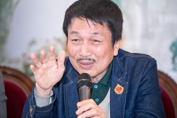 Nhạc sĩ Phú Quang từng từ chối lời mời làm giám khảo vì tính ông nói thẳng mà nói thẳng sẽ gây ra sự khó chịu cho nhà tổ chức.... (Ảnh: Hải Bá)