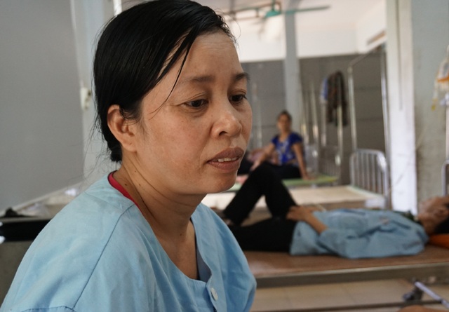 Khốn cùng góa phụ nghèo chăm 2 con mắc “bệnh nhà giàu” - 5 Hai con mắc bệnh nan y, chồng mất sớm, chị Thìn như lâm vào cảnh khốn cùng