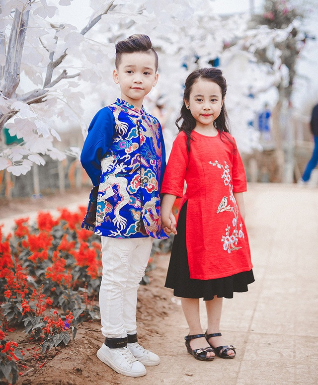 5 thiên thần nhí đáng yêu “khuấy đảo” mạng xã hội - 10 Hữu Nhật và bạn diễn. (Ảnh: Đặng Vũ Hiệp)