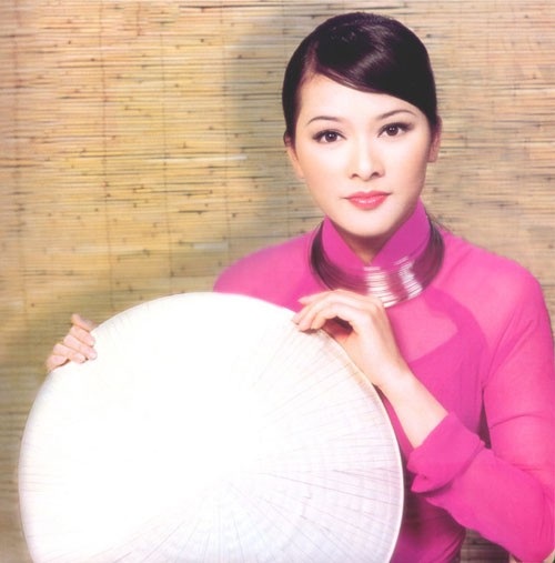Như Quỳnh: “Nếu có kiếp sau, tôi vẫn xin làm ca sĩ đứng hát suốt cuộc đời” - 3 Như Quỳnh ước nguyện nếu có kiếp sau vẫn xin làm ca sĩ.
