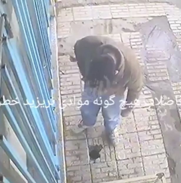 Rớt hàm xem vụ nổ kinh hoàng từ một mẩu thuốc lá - 1 Rớt hàm xem vụ nổ kinh hoàng từ một mẩu thuốc lá - 1