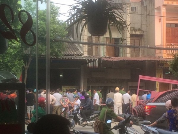 Nghi án nổ mìn gần nhà dân, 1 người tử vong - 1
Hiện trường xảy ra vụ việc (ảnh: Thanh Tình)