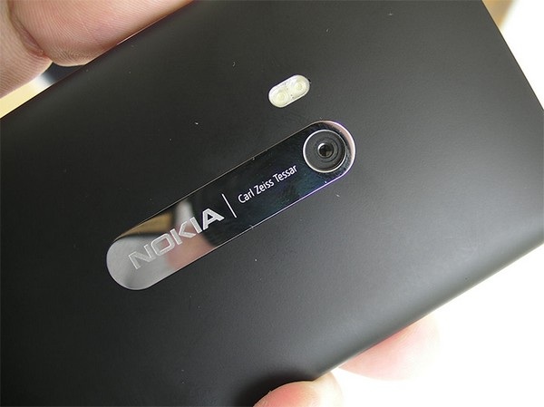 Nokia tái hợp Zeiss để mang camera cao cấp lên smartphone - 1 Nokia một lần nữa “tái hợp” với Zeiss để tăng chất lượng camera trên sản phẩm