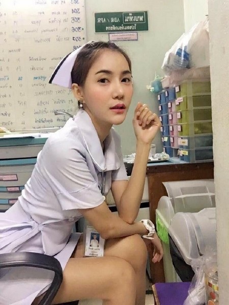 Nữ y tá hết lòng với bệnh nhân phong  Trang Thông tin điện tử tổng hợp Thi  đua  Khen thưởng