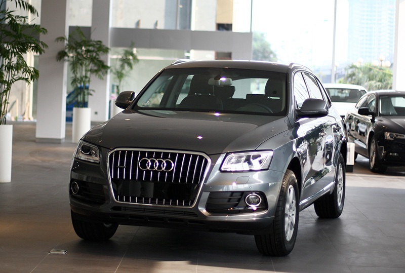 Audi Q5 thế hệ mới có giá từ 2 tỉ đồng - 2 Audi Q5 thế hệ mới có giá từ 2 tỉ đồng - 2