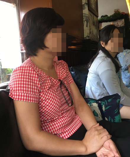 Hàng chục hộ dân chung cư cao cấp tố căn hộ bị hụt diện tích - 2
Chị Lê Thị Kiều Oanh cho biết căn hộ chung cư cao cấp của chị bị thiếu hụt diện tích, điều hoà không mát do thiếu công suất.