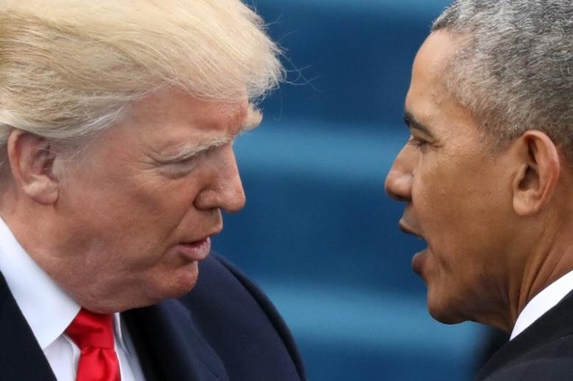 Ông Trump "tố" Obama cố tình phớt lờ nghi ngờ Nga can thiệp chính trị Mỹ - 1 Tổng thống Donald Trump (trái) và người tiền nhiệm Barack Obama (Ảnh: Reuters)