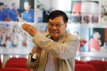 “Tôi không đi đường BOT thì không được thu phí của tôi!” - 2 
Chủ tịch Hiệp hội Vận tải ô tô Việt Nam - ông Nguyễn Văn Thanh: Tôi không đi đường BOT thì không được thu phí của tôi!”