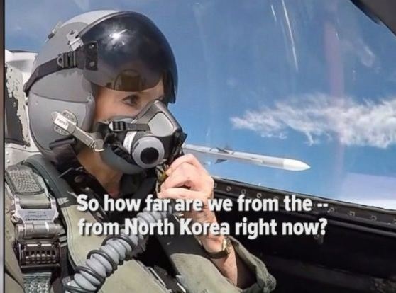 Phóng viên kể chuyện trên máy bay chiến đấu của Mỹ áp sát Triều Tiên - 1
Phóng viên Martha Raddatz (Ảnh: ABC News)
