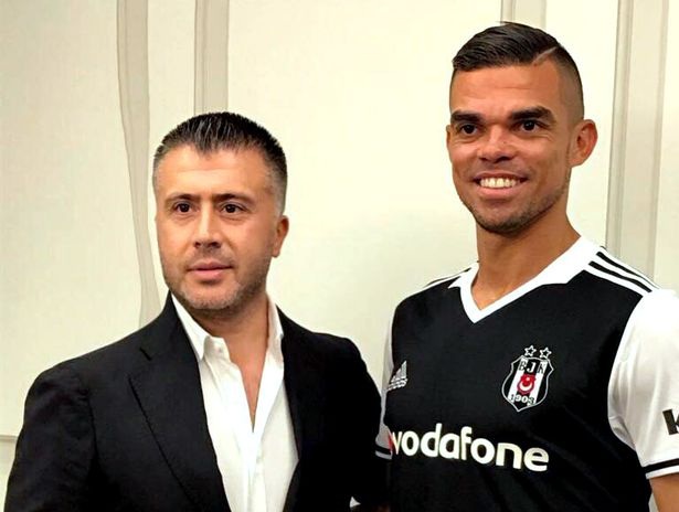 Rời Real Madrid, trung vệ Pepe tìm được bến đỗ mới - 1 Pepe chính thức gia nhập Besiktas
