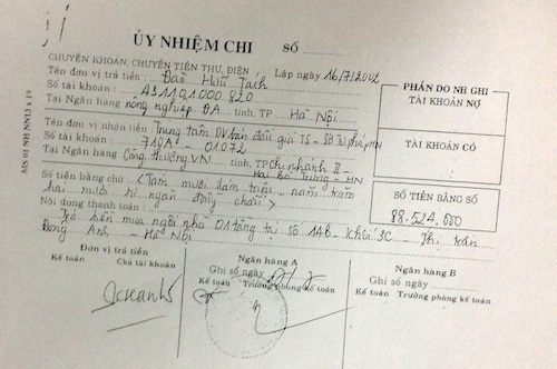 
Người dân nộp hơn 80 triệu đồng sau khi trúng đấu giá tài sản từ năm 2002 nhưng sau 10 năm vẫn chưa được nhận bàn giao tài sản.
