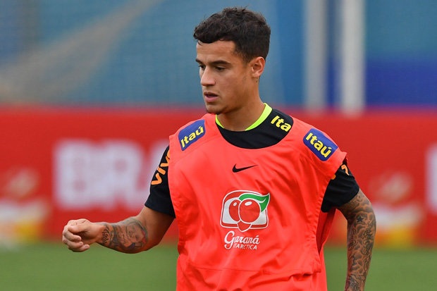 Dù Barcelona đã chiêu mộ thành công Dembele nhưng CLB này vẫn có thể nổ thêm bom tấn trong ngày cuối thị trường chuyển nhượng. Một vài nguồn tin khẳng định Barcelona đã đồng ý chiêu mộ Coutinho với giá 160 triệu euro nhưng thông tin trên vẫn chưa được kiểm chứng. Tất cả vẫn phải chờ đợi tới phút cuối cùng.