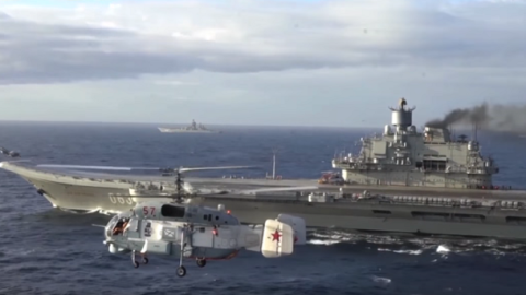 Mỹ rút hết tàu sân bay, tàu Kuznetsov tuần tra toàn cầu - 1 Biên đội tàu sân bay Đô đốc Kuznetsov.