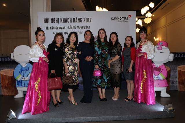 Lốp xe thân thiện môi trường sẽ lên ngôi trong 2017 - 4 Đại lý tham gia “Hội Nghị Khách Hàng Kumho Tire 2017” tại Bà Nà Hills