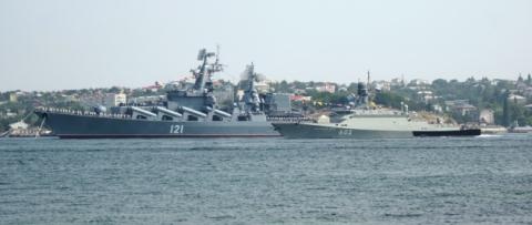 11 tàu chiến mang Kalibr tới Tartus: Mỹ, NATO lo lắng - 1 Một số tàu chiến của Hải quân Nga. (Ảnh: anews.com)