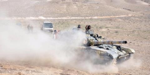 Chiến sự Syria: Quân Assad làm chủ Damascus, "phá tan" Palmyra - 1 Quân đội Syria tấn công mạnh vào Damascus