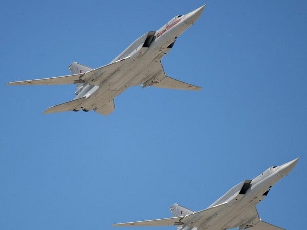 6 máy bay ném bom tầm xa của Nga tấn công mục tiêu IS ở Syria - 1 Máy bay ném bom tầm xa Tu-22M3 của Nga. (Nguồn: sputniknews.com)