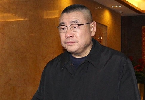 Tỷ phú Hồng Kông vung tiền cưng chiều con gái, người tình - 1 Tỷ phú Lưu Loan Hùng, ông trùm bất động sản Hồng Kông với khối tài sản lên tới 15,5 tỷ USD