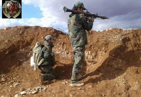 Hồi kết Damascus: Quân Syria đại thắng - 1 Chiến binh Lữ đoàn Lá chắn Qalamoun trên mặt trận ngoại ô Damascus.