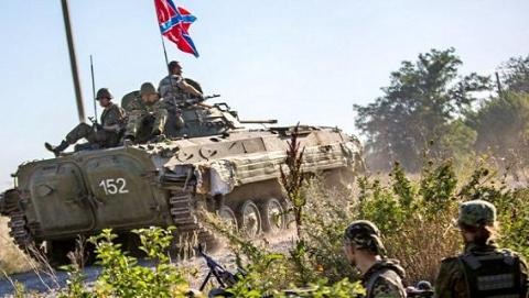 Vì sao quân đội Ukraine không thể đánh lớn vào Donbass? - 3 Mặc dù tập trung quân đông nhưng Kiev vẫn không dám mạo hiểm tấn công vào Donbass