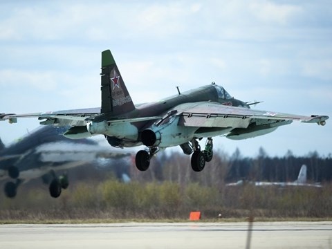 Không quân Nga - Syria tăng cường dội bom xuống Hama - 1 Không quân Nga và Syria quyết không để phe đối lập tiếp tục tiến công ở Hama