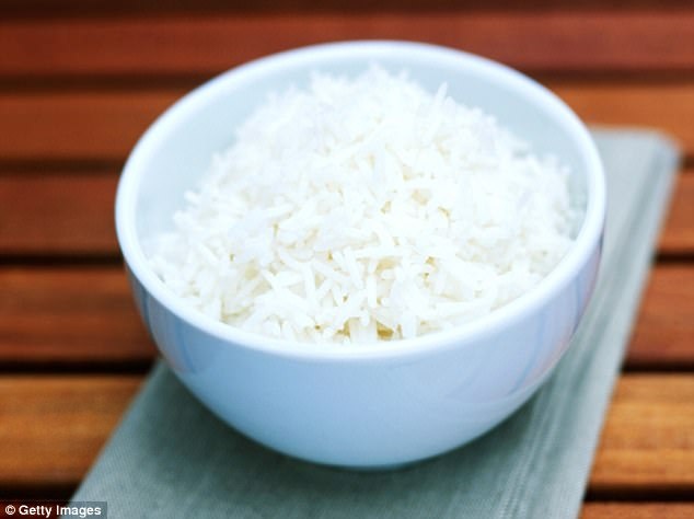 Chuyên gia phát hiện sự thật báo động về cơm nguội - 1 Ăn cơm nguội bảo quản ở nhiệt độ phòng có thể gây ngộ độc (buồn nôn, tiêu chảy).