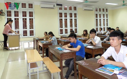 Thi THPT Quốc gia: Cẩn trọng khi ồ ạt chọn các môn Khoa học xã hội - 1 Thí sinh tham dự kỳ thi THPT Quốc gia năm 2016.