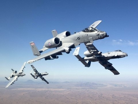 "Lợn lòi" A -10 của Mỹ sẽ tiếp tục sống thọ - 1 Cường kích A-10 của Mỹ còn có biệt danh là lợn lòi