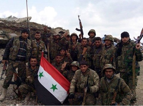 Lực lượng Nga - Syria "bắt tay" diệt IS ở Hama - 1 Binh sĩ Syria