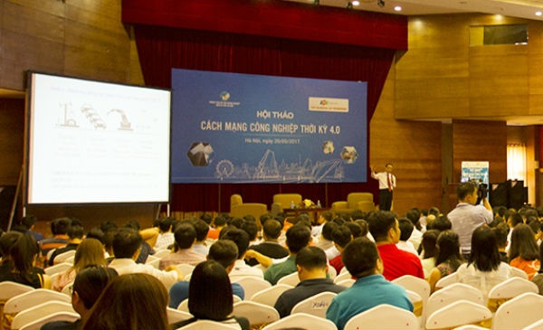 Hàng chục ngàn nhân viên ngân hàng nguy cơ mất việc - 1
Ảnh hưởng to lớn của cuộc cách mạng 4.0