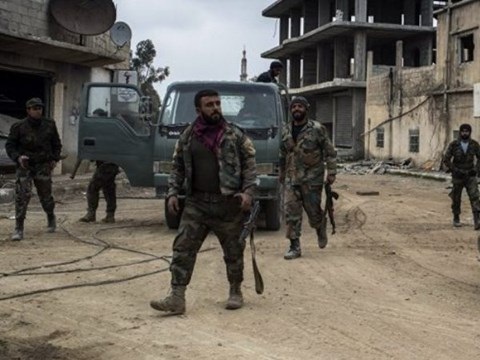 Quân đội Syria tăng cường lượng lớn binh sĩ đến Dara'a - 1 Điều thêm quân tới Daraa, quân đội Syria chuẩn bị cho chiến dịch đánh lớn nhằm vào phiến quân.