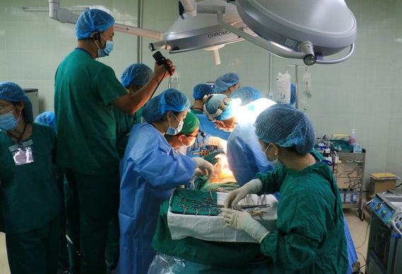Gia đình hiến tạng con gái 18 tuổi cho 4 người bệnh - 1 Ca ghép gan tại Bệnh viện Chợ Rẫy