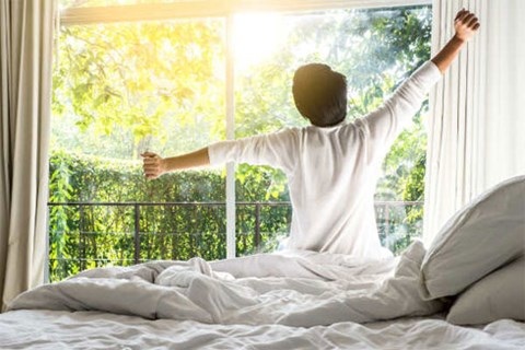 Những việc cần tránh làm ngay sau khi thức dậy - 1 Những việc cần tránh làm ngay sau khi thức dậy - 1