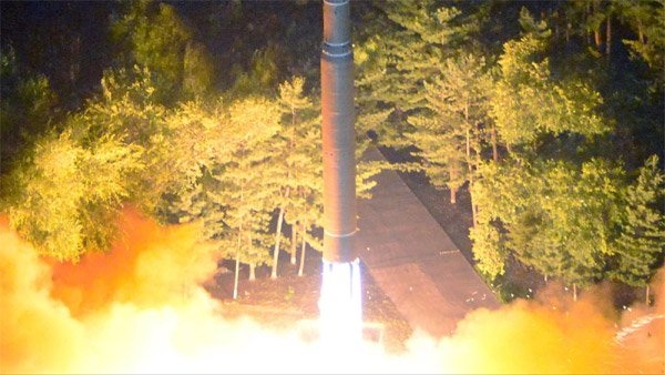 Vì sao điểm phóng tên lửa ở Triều Tiên khiến TQ lo? - 1
Ảnh: KCNA/EPA