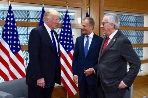Washington trừng phạt ngoại giao Nga, EU trả đũa Mỹ? - 1
Dù thất vọng nhưng EU sẽ không phá rào luật trừng phạt Nga của Mỹ