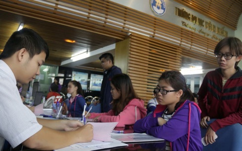 Vì sao hàng nghìn thí sinh không nhập học đại học? - 1
Nhiều trường “sốc” vì thiếu quá nhiều chỉ tiêu và điều này nằm ngoài dự kiến của trường trong mùa tuyển sinh năm nay