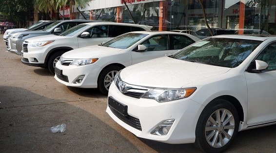 Ô tô đại hạ giá: Cảnh báo dính họa xe tồn kho 2-3 năm - 1
Xe phơi nắng phơi mưa chất lượng sẽ bị ảnh hưởng