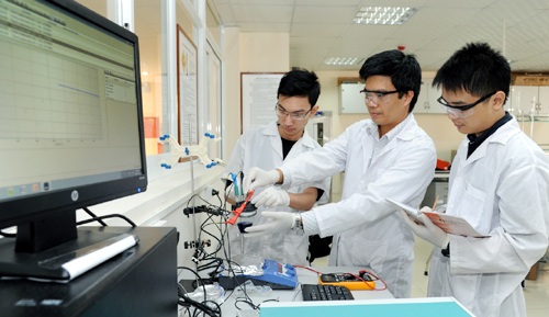 Hỗ trợ tối đa 300 USD/người/tháng học sau tiến sỹ ở nước ngoài - 1 Ảnh minh họa