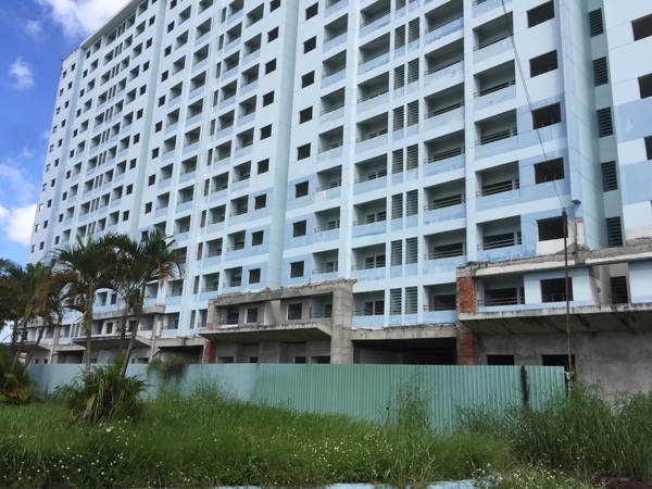 Đại gia bị siết nợ: Nhà đất ngàn tỷ ngân hàng thu giữ hết - 1 
Dự án nợ nghìn tỷ vẫn bất động