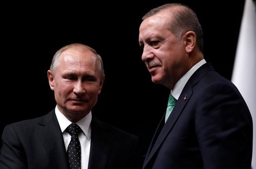 Nga "bao sân" Trung Đông? - 1
Tổng thống Thổ Nhĩ Kỳ Tayyip Erdogan (phải) và Tổng thống Nga Vladimir Putin tại Ankara hôm 11-12 Ảnh: REUTERS