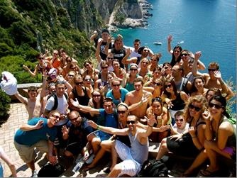 Thuê wifi du lịch: Xu hướng du lịch tiết kiệm chi phí - 1 Thuê wifi du lịch: Xu hướng du lịch tiết kiệm chi phí - 1